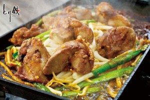 とり鉄16下期 総州紅楽美のレバニラ炒め